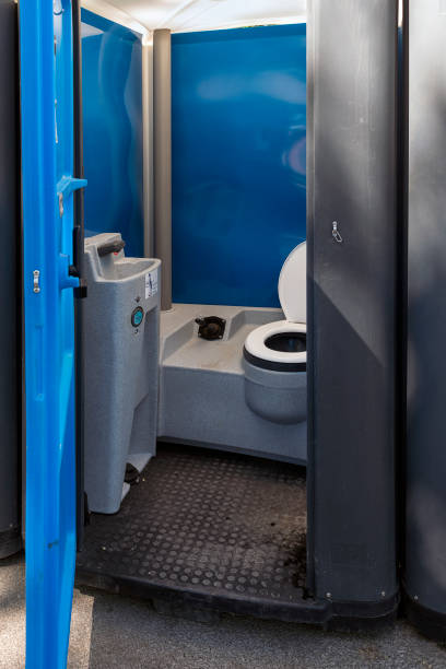 Porta potty rental for outdoor events in Honolulu, HI